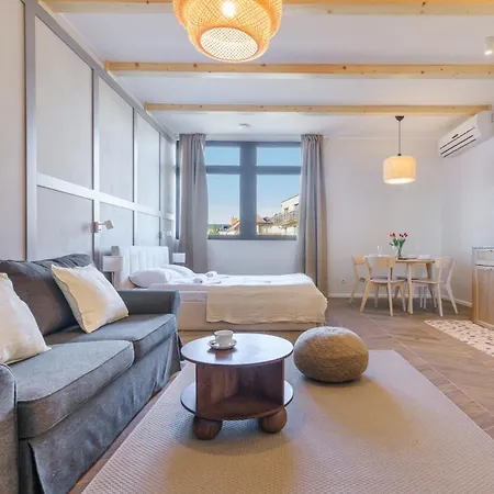 Daire Bursztynowa Rewa, Sun & Snow Rewa