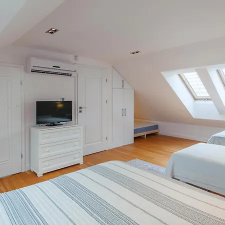 Bursztynowa Rewa, Sun & Snow アパート