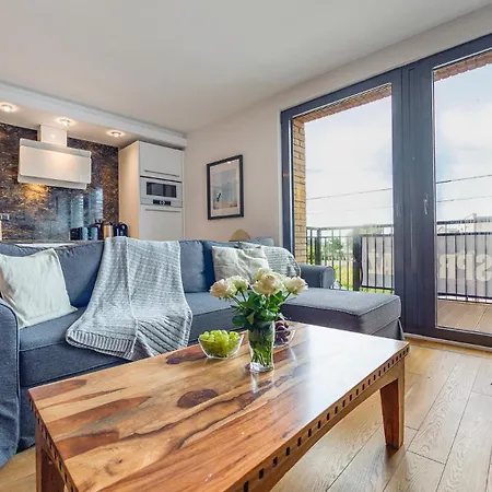 Bursztynowa Rewa, Sun & Snow レバ