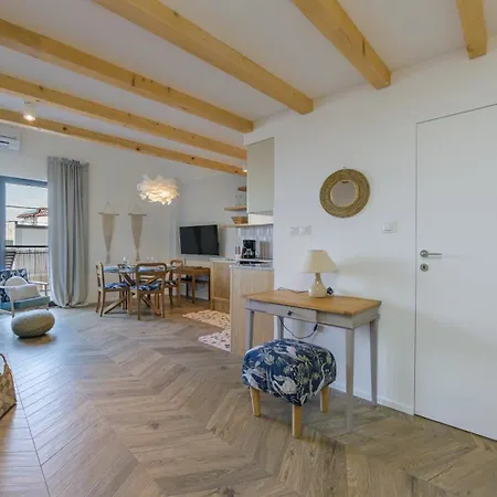 Apartment Sun & Snow Bursztynowa Przy Samej Plazy, Blisko Cypla *