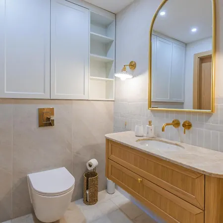 Daire Bursztynowa Rewa, Sun & Snow *