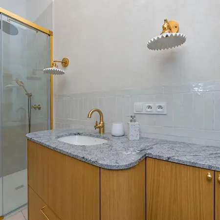 Bursztynowa Rewa, Sun & Snow Rewa