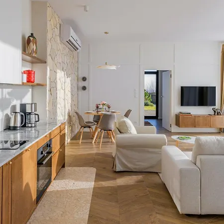 Bursztynowa Rewa, Sun & Snow Rewa