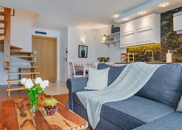 Bursztynowa Rewa, Sun & Snow * רווה