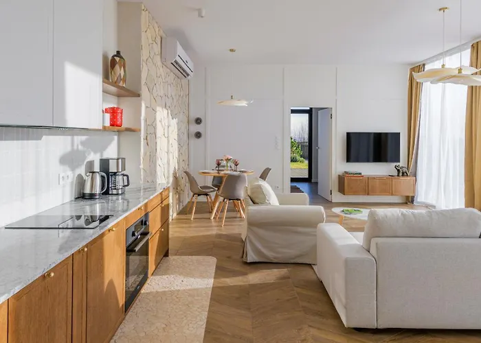 Bursztynowa Rewa, Sun & Snow רווה