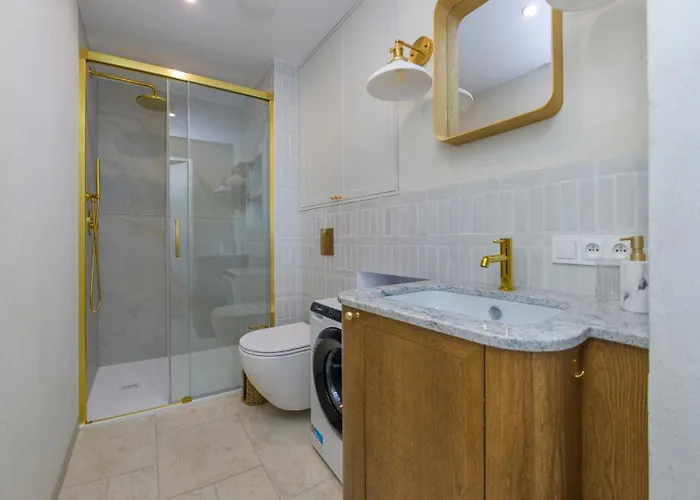 Bursztynowa Rewa, Sun & Snow רווה